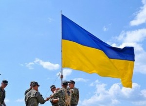 Злодіям, які у Криму замість державного прапора вивісили червону ганчірку, краще не потрапляти на очі гірським піхотинцям…