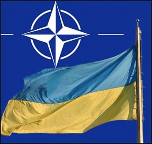 НАТО: Україна не хотіла зближуватися, проте Путін робить все, щоб це відбулося