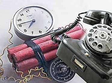 СБУ передає привіт “телефонним мінерам” і обіцяє скоро прийти до них у гості за вже встановленими адресами