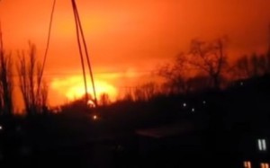 Сепаратисти і росіяни розпочали “розслідування” обставин того, як злетіли у повітря їхні склади з боєприпасами у Донецьку