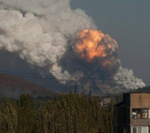 У Донецьку вибухнули боєприпаси з російської “гуманітарки”