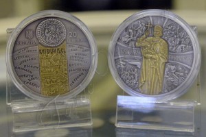 Нацбанк вводить у обіг срібну з позолотою монету, присвячену Київському князю Володимиру