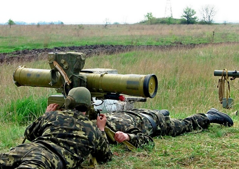 У НАТО готові надати Україні сучасну протитанкову зброю у разі продовження агресії Росії