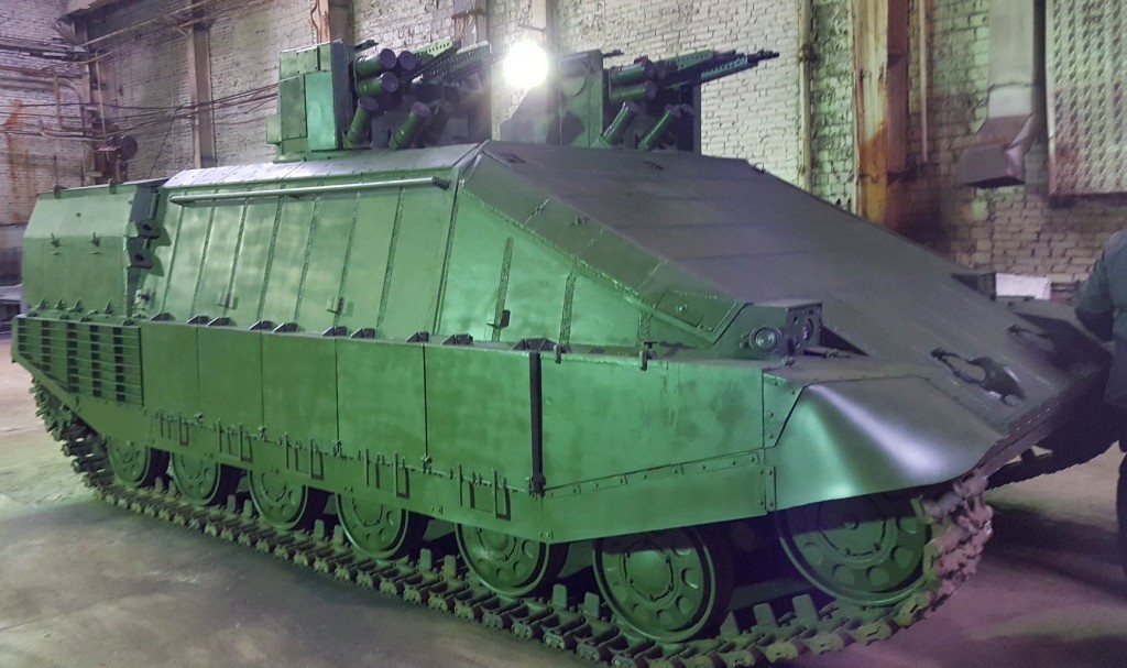 Новітній український танк “Азовець” невдовзі вирушить на фронт