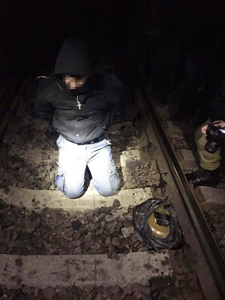 На Харківщині СБУ піймала мерзотника, який хотів підірвати пасажирський поїзд