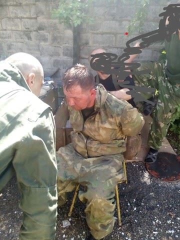 На Луганщині українські військові захопили в полон бойовика так званої “ЛНР”