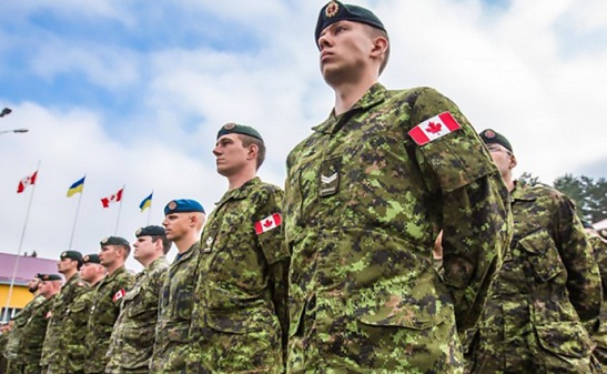 Канада продовжить військову місію в Україні