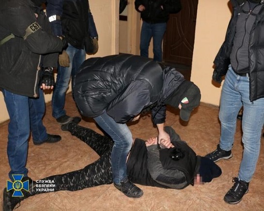 Контррозвідники СБУ затримали найманця російських спецслужб, який мав убити офіцера української розвідки