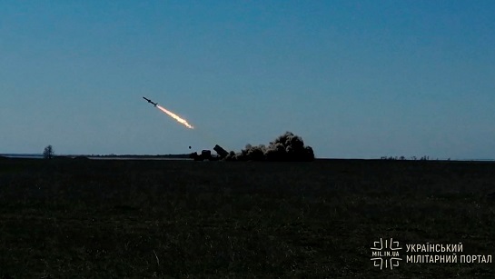 Великий сектор Чорного моря перекрито: Україна випробовує протикорабельні крилаті ракети “Нептун”