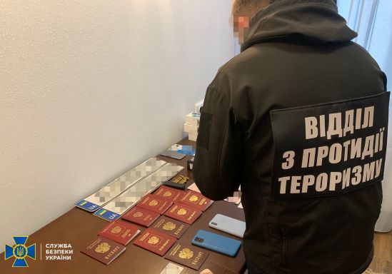 СБУ припинила діяльність осередку ІДІЛ у Києві: п’ятеро з терористів мають громадянство РФ