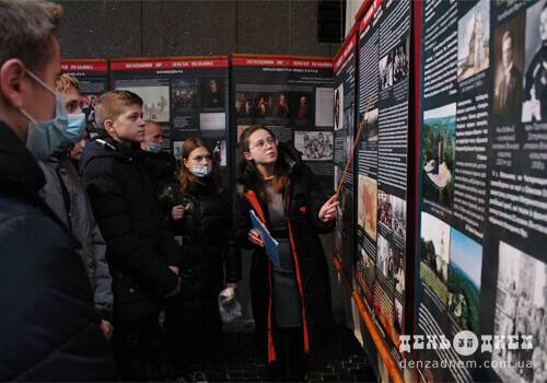 Холодноярську виставку з Черкащини розгорнули у Шепетівці на Хмельниччині