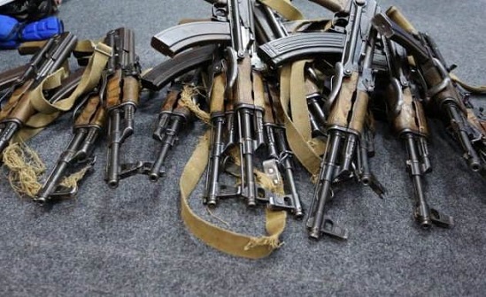 МЗС України пропонує російським солдатам скласти зброю у обмін на можливість розпочати нове життя
