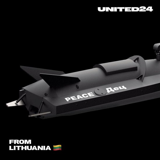 Литовці купили морський дрон для України і “передали привіт” флоту росії, назвавши дрон-камікадзe “PEACE Дец”
